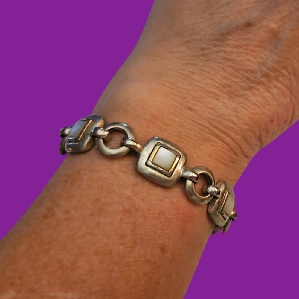 3/$30 VTG Geometric Link Bracelet